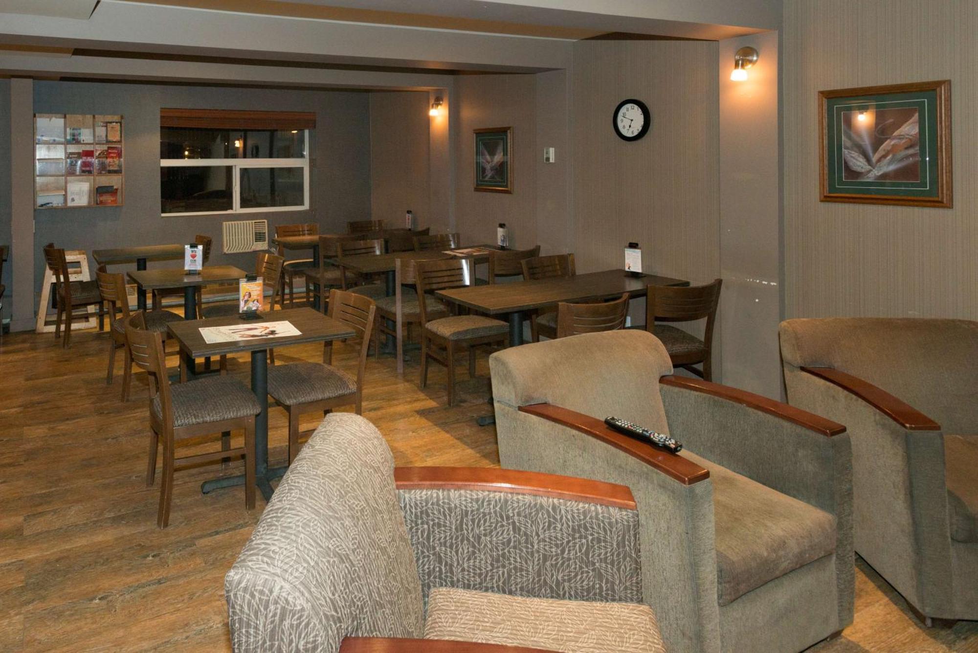Coast Fort St John Hotel Fort St. John Eksteriør bilde